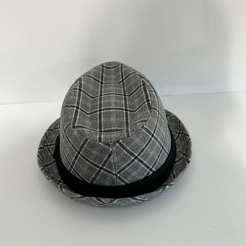Top hat - Picture 3 of 5